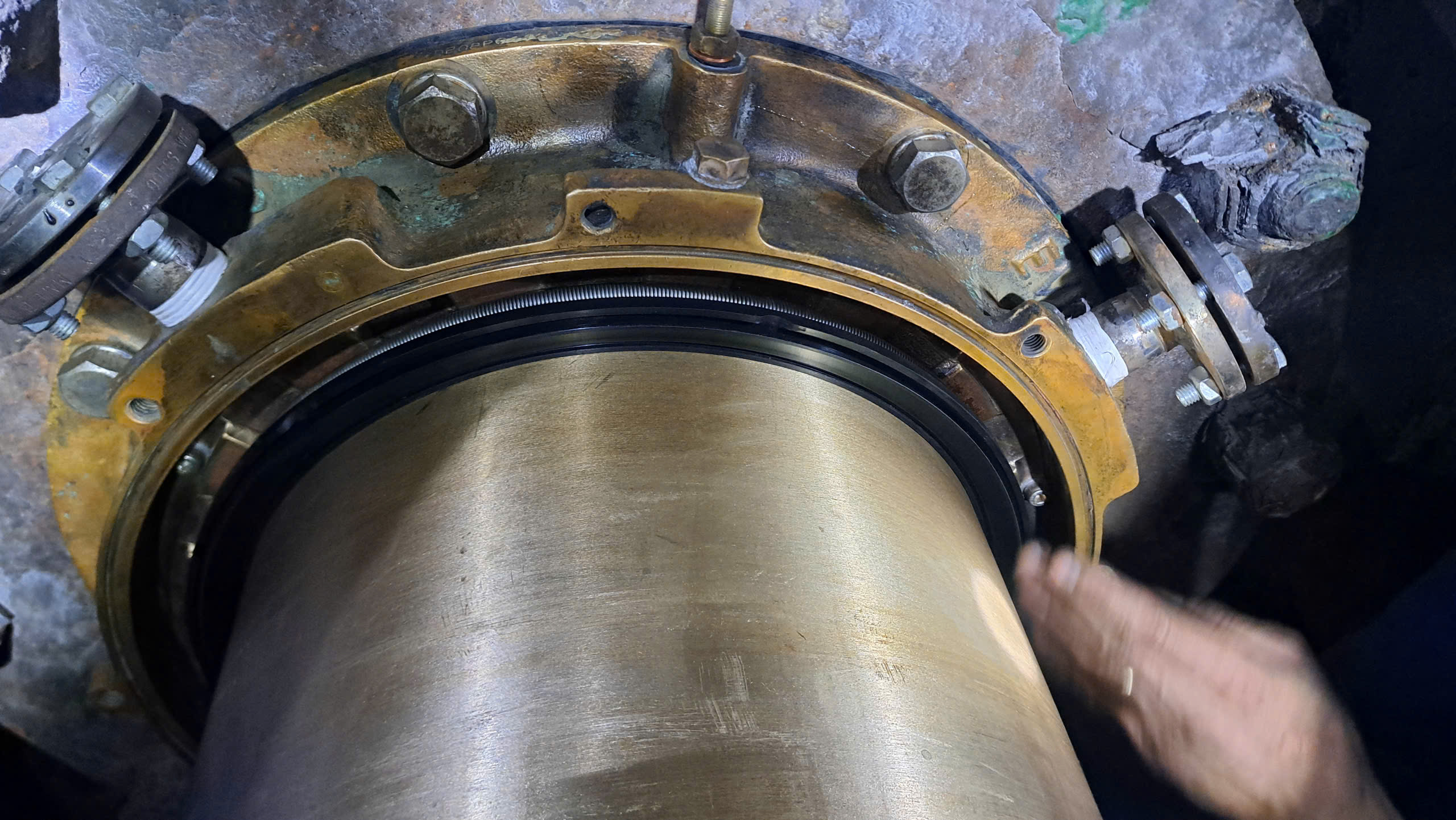 MTB – COMPLETE SOLUTION FOR STERN TUBE SEAL SYSTEM